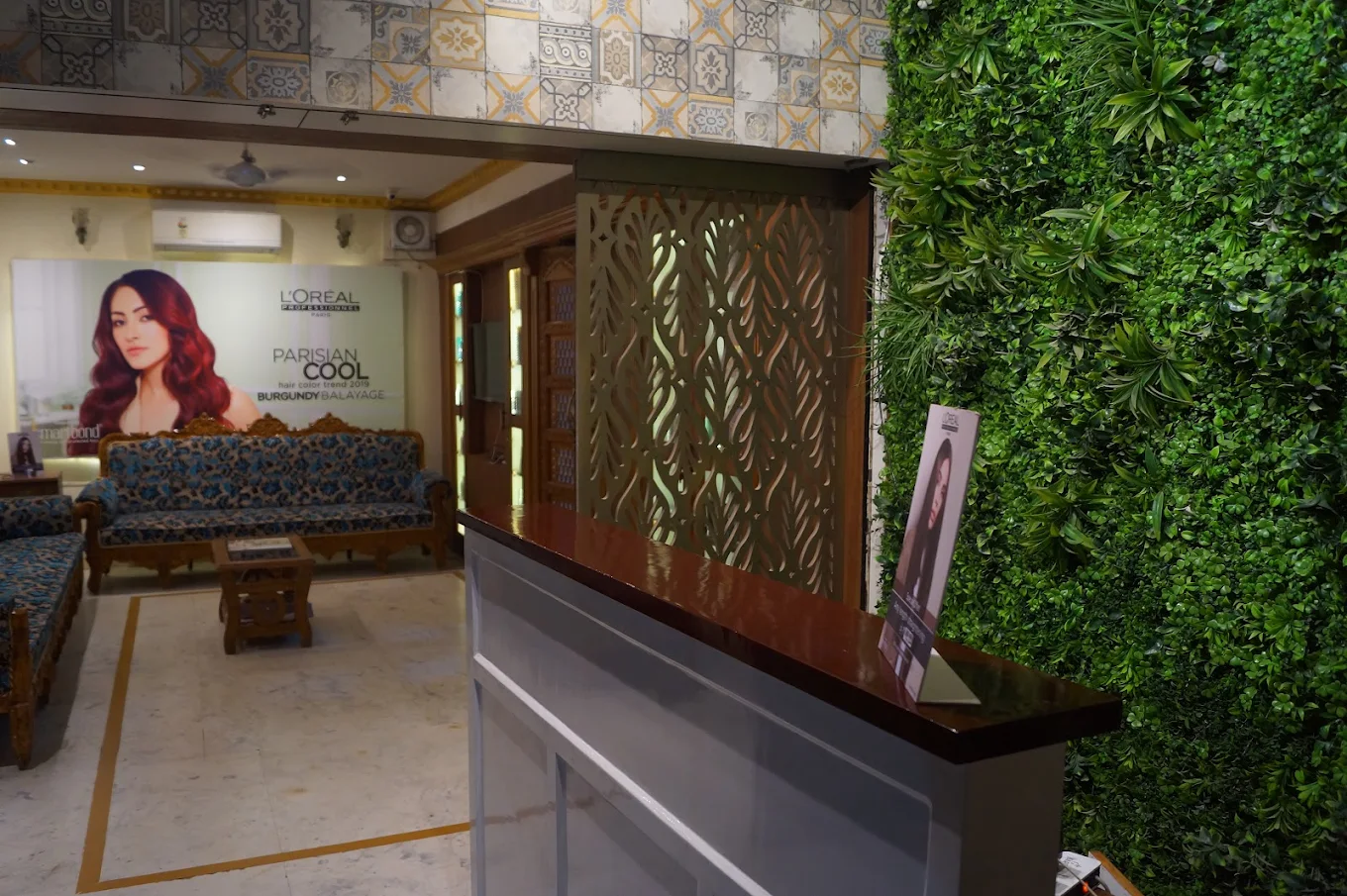 L’oreal S S Badami Unisex Salon