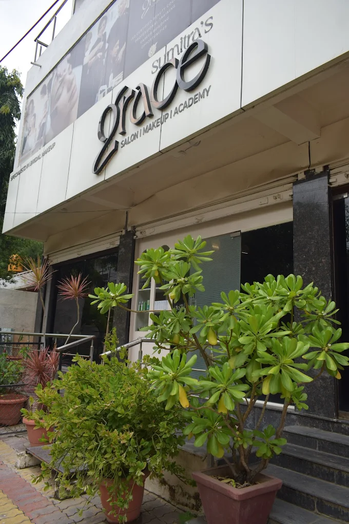 Sumitra’s Grace Ladies Salon and Academy