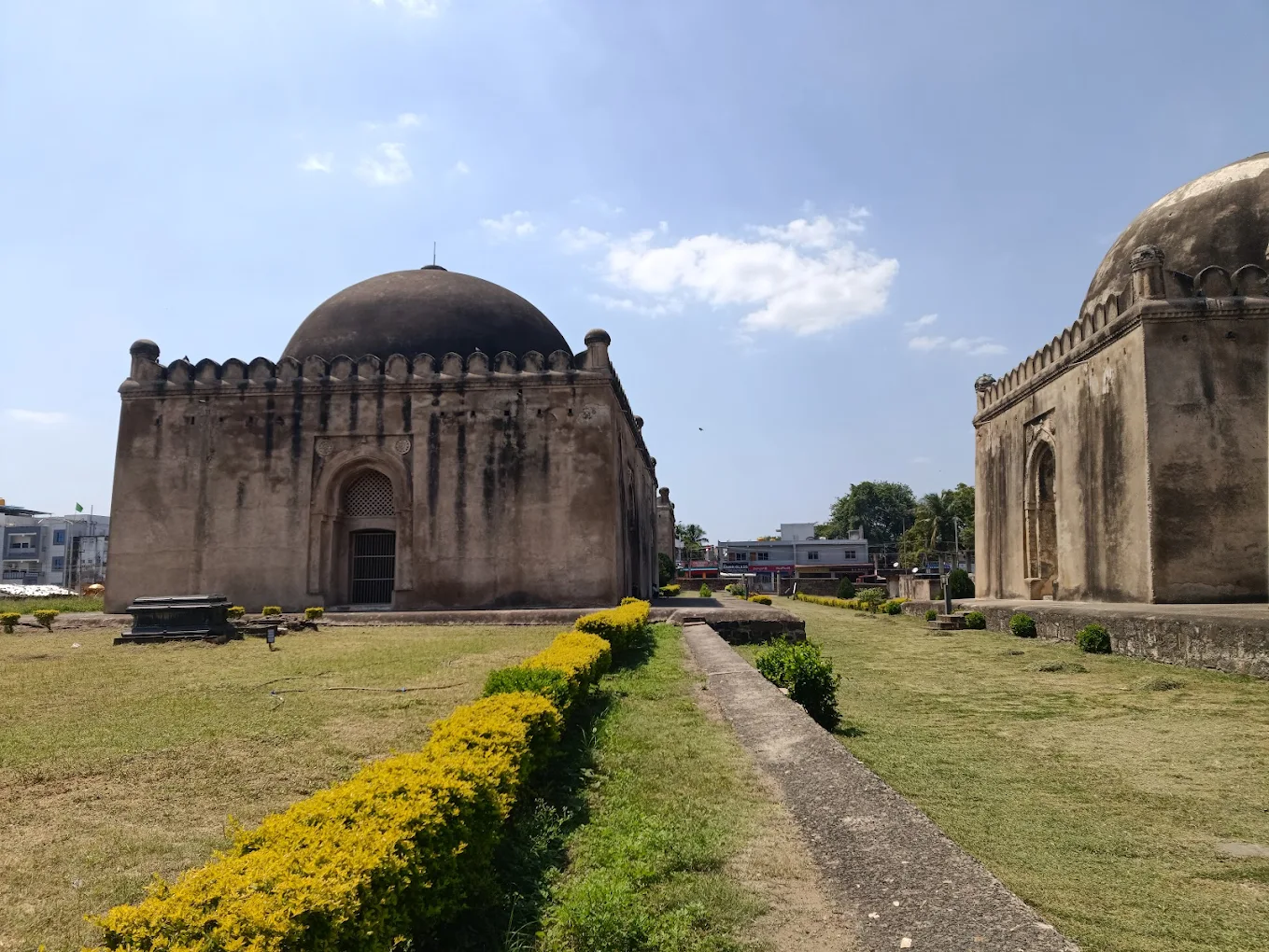 Haft Gumbad